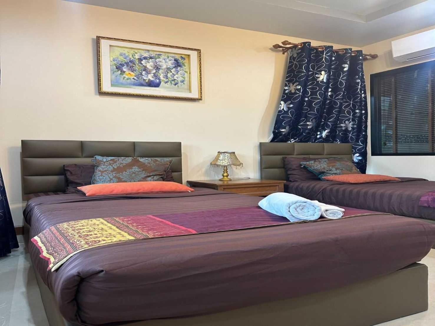 Capital O 75518 Baan Rose Resort Ao Luk Bagian luar foto